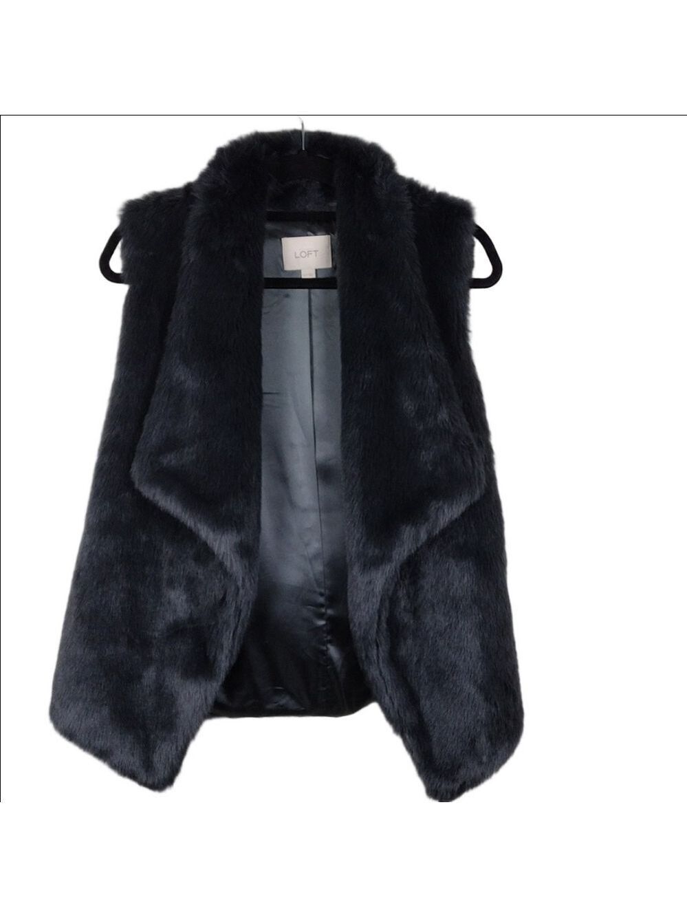 Ann Taylor LOFT Black Faux Fur Shawl Collar Open Front Sleeveless Layering Vest